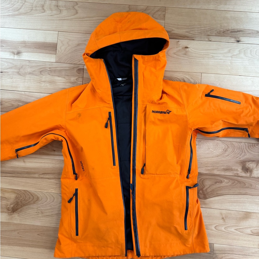 Women’s large Narrona ski jacket